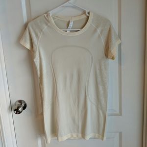 Nude Lululemon Shortsleeve